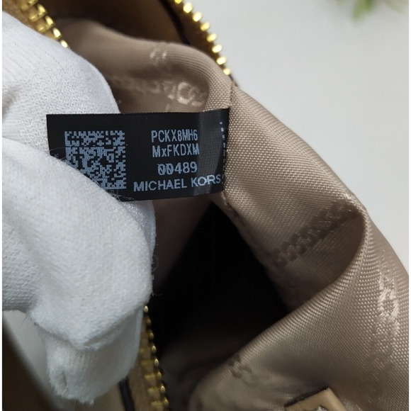 Michael Kors Cheryl Camel Tan Leather Zipper Messenger Crossbody Bag - NWT $328 - Picture 12 of 16